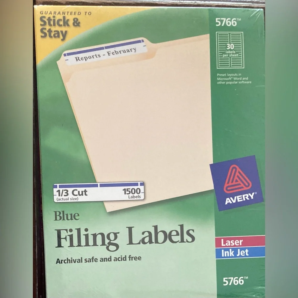 Avery 5766 1500 Blue trim Filing Labels new and sealed